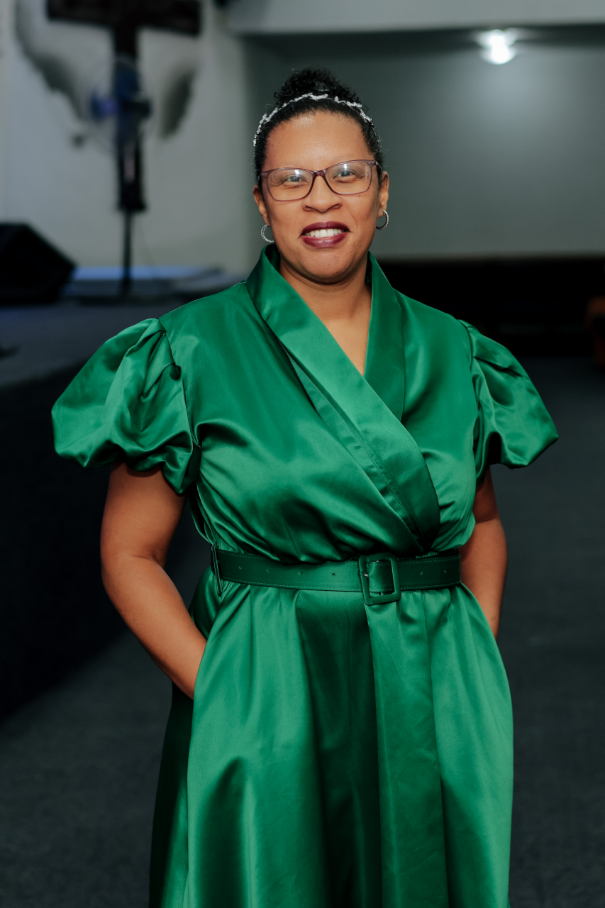 Mrs Cecilia Nieuwenhuys